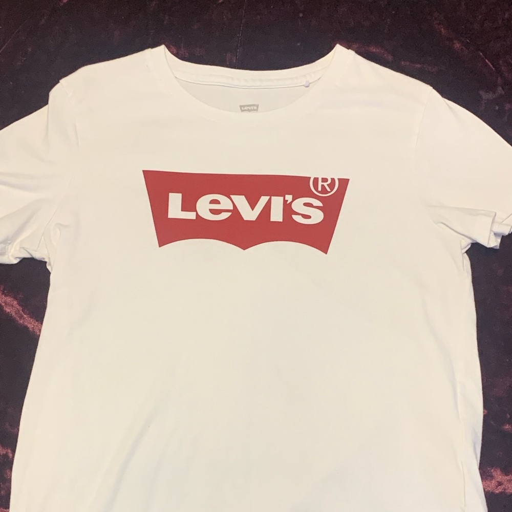 White and Red Levi Jean Short sleeve Tee size small